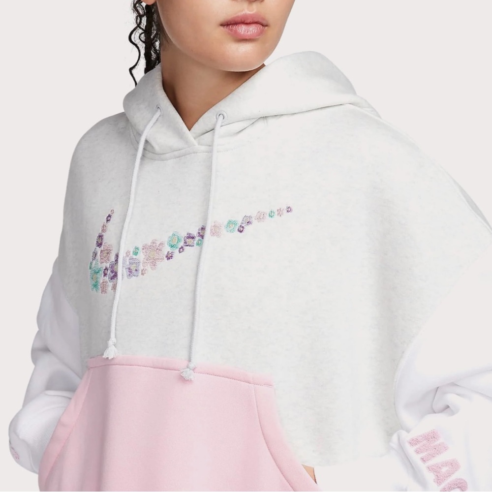 WOMENS NIKE PHOENIX FLEECE HOODIE X DOERNBECHER FREESTYLE 'MACEY’ XL - Picture 4 of 11